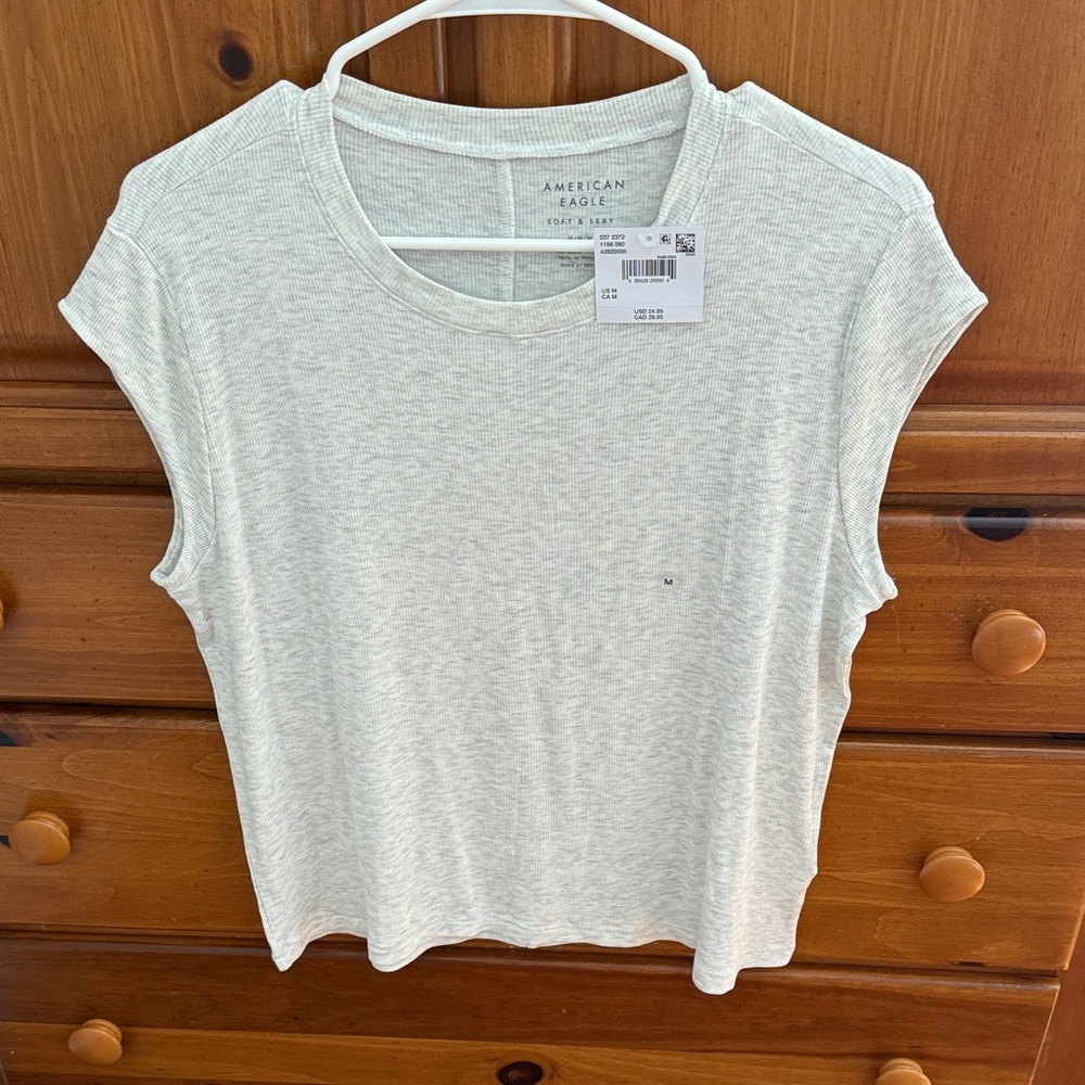 American Eagle Outfitters Women's Light Gray Muscle Tee